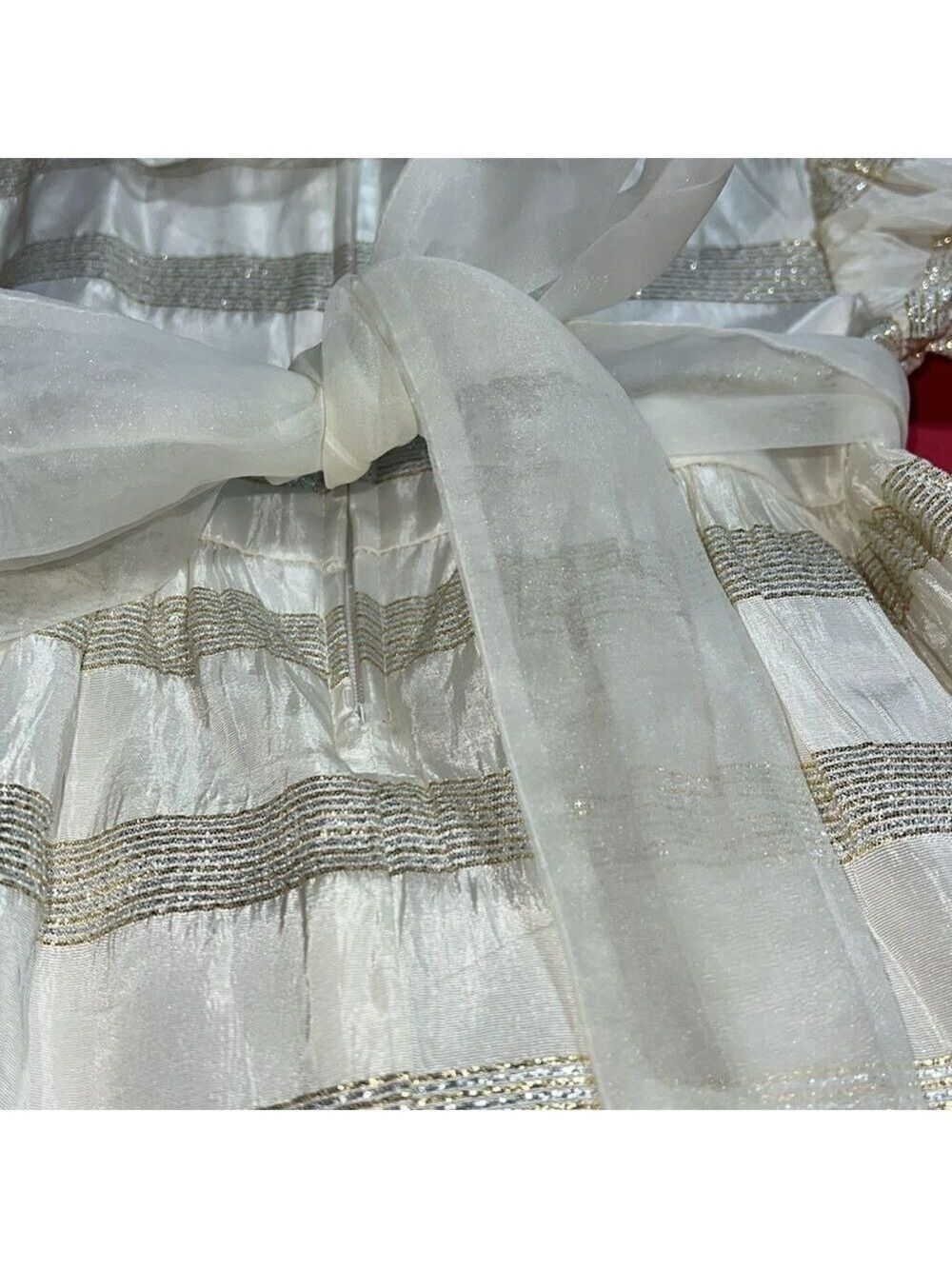 SYLVIA WHYTE for Neiman-Marcus 2T special occasion dress. Ivory, gold and silver - Picture 3 of 10